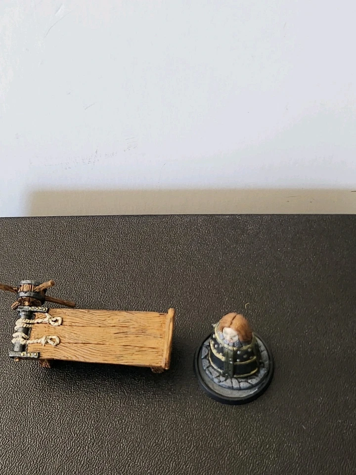 Reaper Dark Heaven Legends Torture Equipment Set Of 2 Painted By Pizzazz - Image 2 of 4