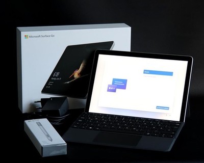 Microsoft Surface GO 3 128SSD / 8GB Intel i3 10100Y mit Pen / Nichtra & Tierfrei
