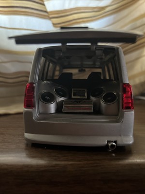 Jada DUB CITY 2004-2006 SCION xB 1:24 Silver Diecast Import Racer