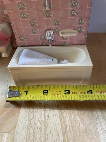 Vintage Lundby 1970's Dollhouse Pink Bathroom Toilet Double Sink Tub - Picture 6 of 9