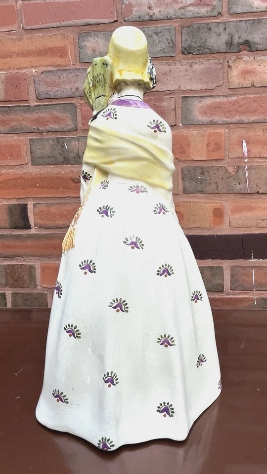 Wiener Kunstker Werkstatte Vienna Johanna Meier-Michel  Lady with Bouquet & Fan - Image 4 of 4