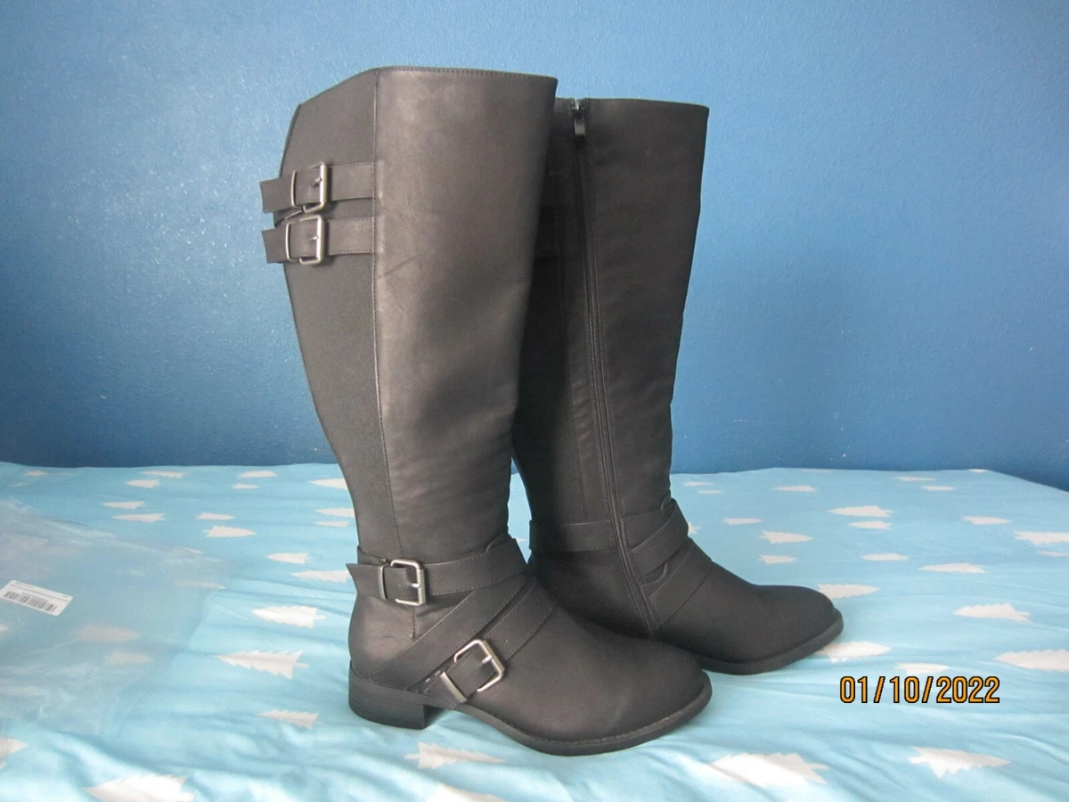 Wide width high clearance boots