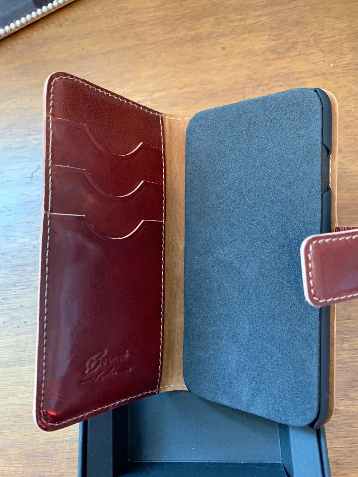 Funda de cuero para teléfono celular para iPhone 7 u 8. Foto 2 de 2