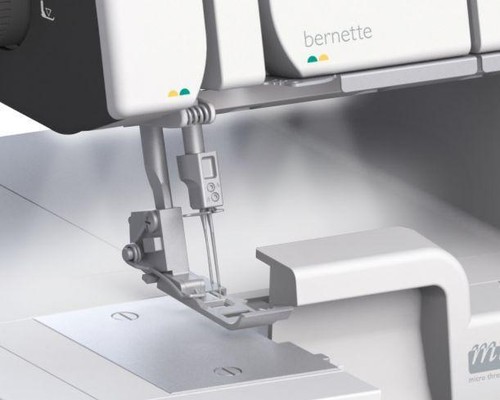 Bernette B64 Airlock Serger (From a certified dealer with support) - Picture 5 of 7