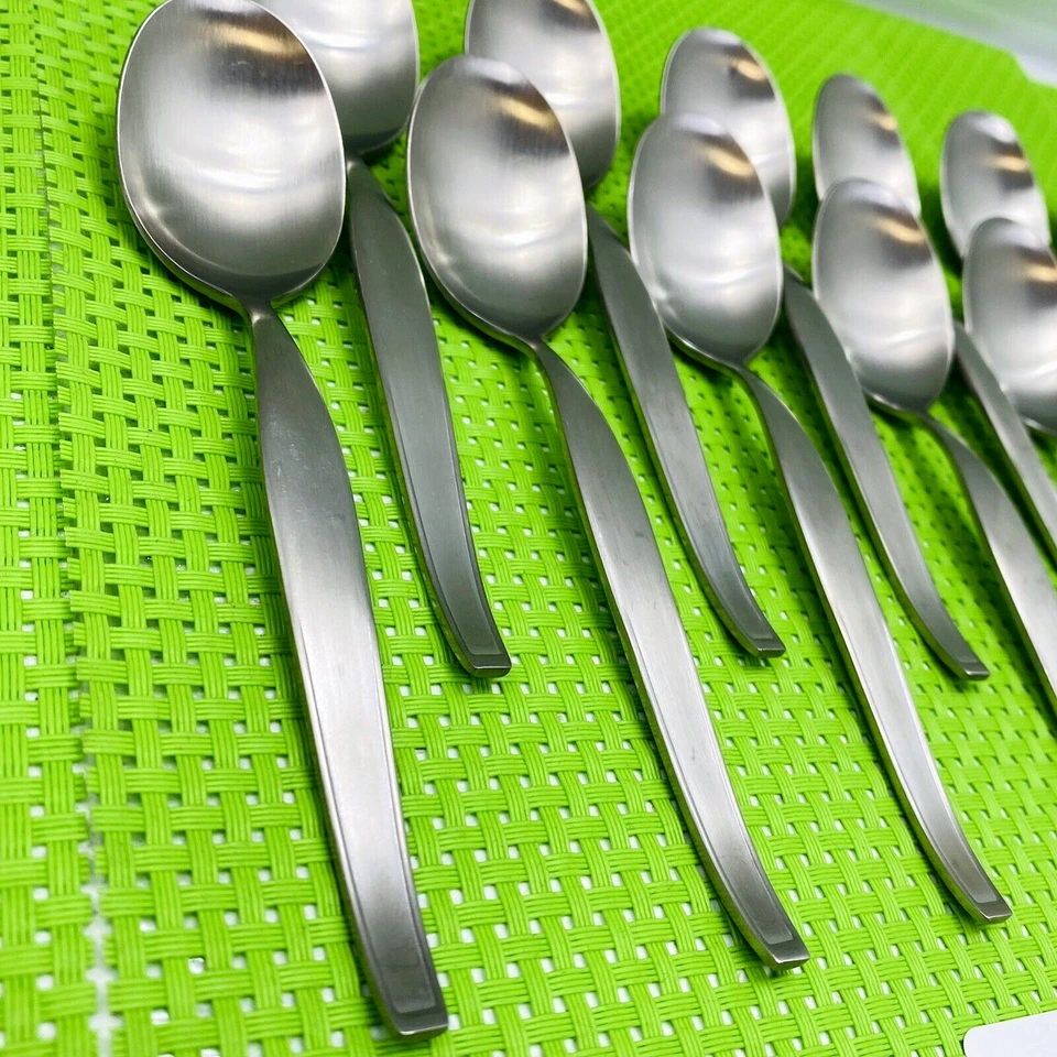 Noritake 18-8 Acero Inoxidable Japón - FANTASÍA 13 Cucharaditas 5 7/8" Longitud. Satén Foto 3 de 4