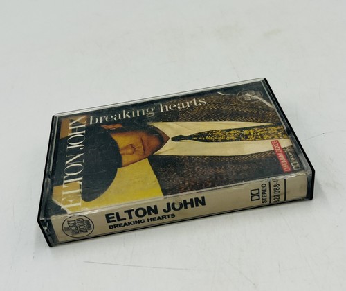 Elton John Breaking Hearts Cassette Tape 822 088-4 - Picture 2 of 5