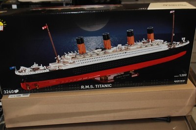 Cobi 1686 R.M.S. TITANIC 1:300  3260 pcs Klemmbausteine  Schiff  NEU OVP
