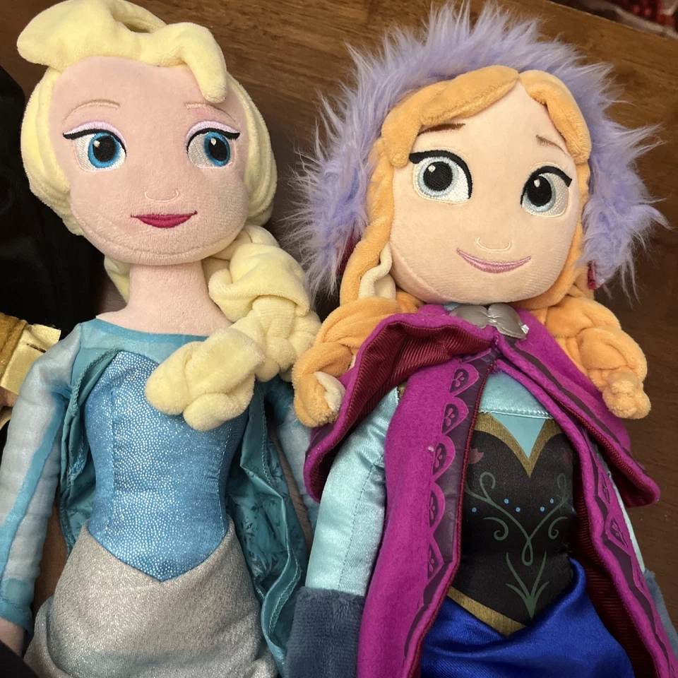 Disney Store Princess Doll LOT-7 dolls in all, All authentic Disney!  - Image 3 of 4