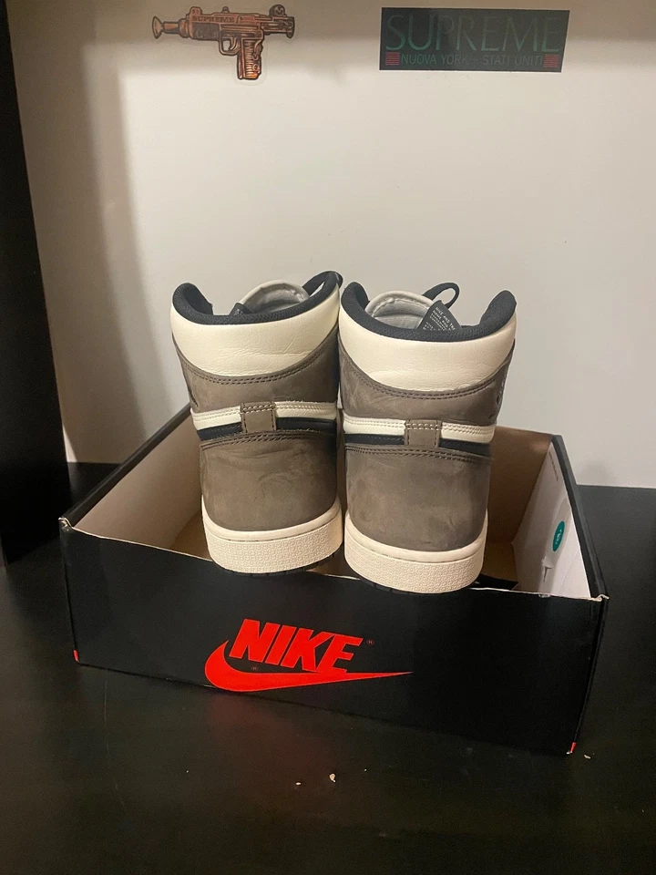 Talla 11 - Jordan 1 Retro OG High Dark Mocha Excelente Estado 🔥 Foto 3 de 4