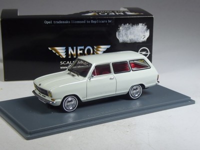 (KI-12-39) Neo Scale Models 43700 Opel Kadett B Caravan perlweiß in 1:43 in OVP