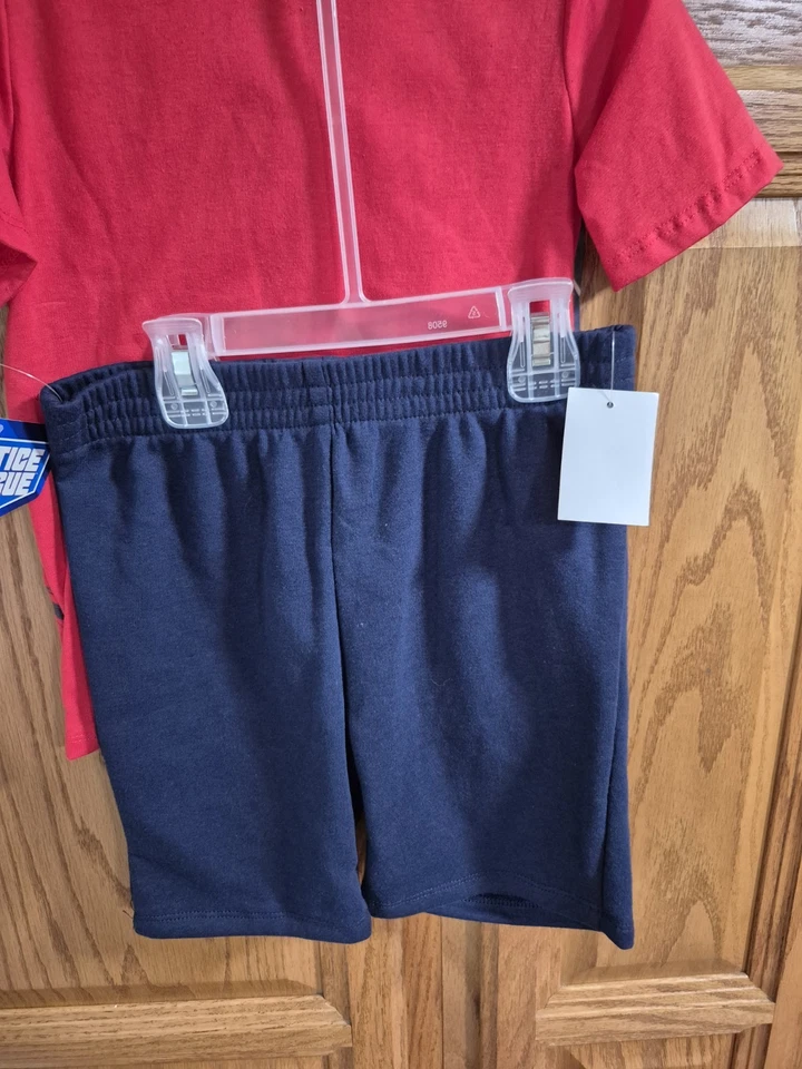 Juego corto Justice League Boys 2 piezas rojo/azul superhéroe talla 4 nuevo con etiquetas Foto 2 de 4