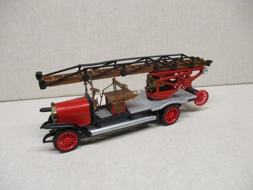 DIANO MAGIRUS LEITER DIECAST FIRE ENGINE, 1:43, COMPLETE - Picture 1 of 6