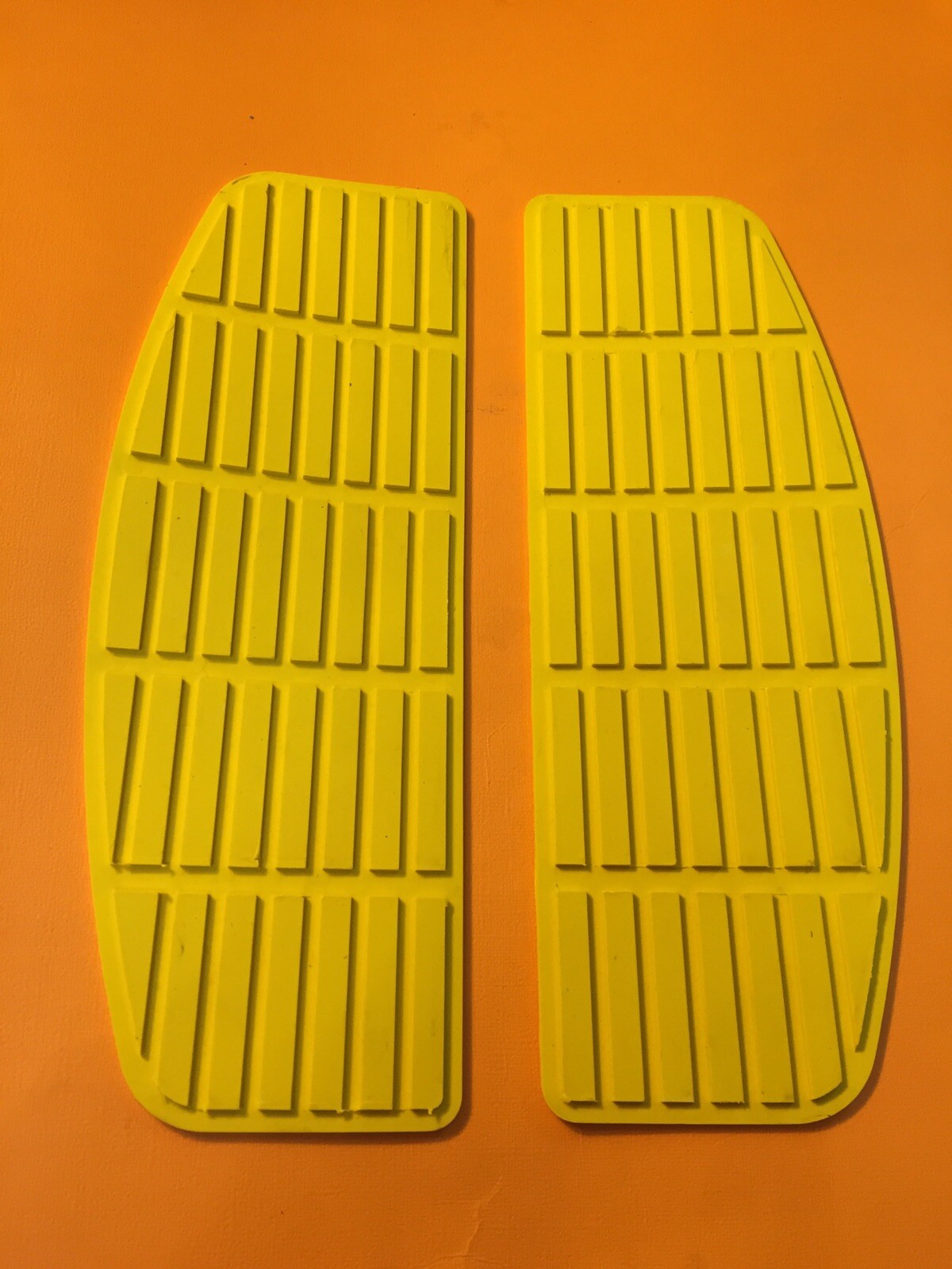 Harley Floorboard Rubber Mats Shovelhead Fl FLH 5061466 Yellow Nos Oem eBay