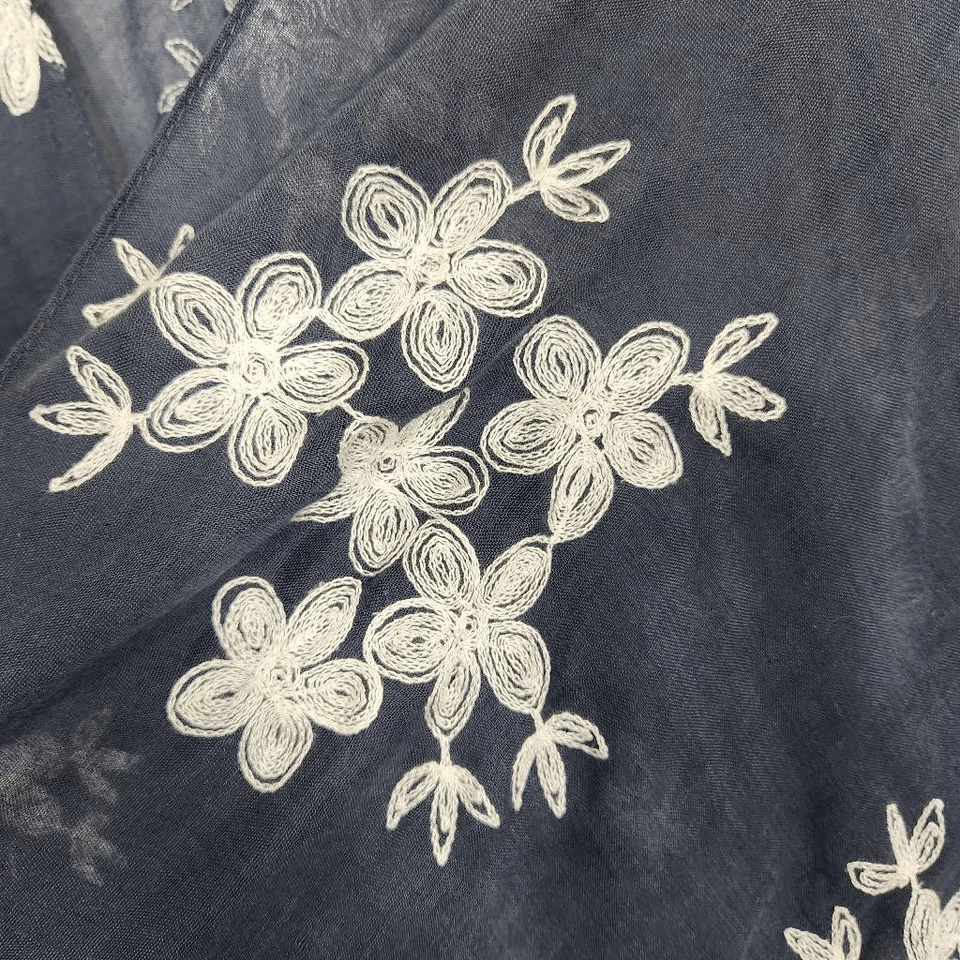 Beautiful blue white floral embroidered wrap cardigan shawl linen - Image 4 of 4