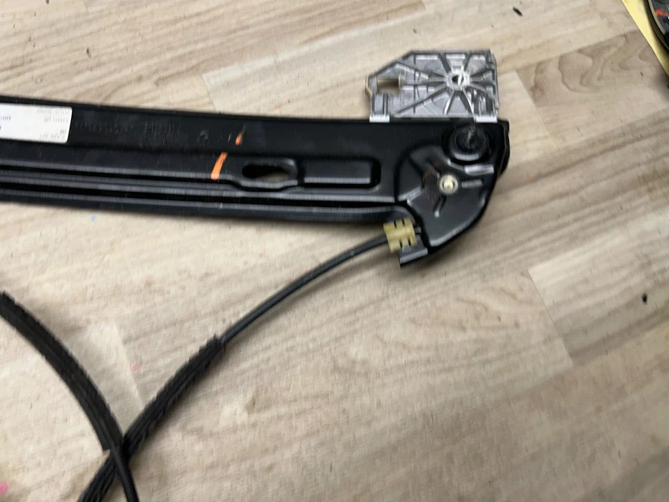 宝马 428I 430I 440I 430I GRAN COUPE 前左驱动车窗调节器电机 — 第 3/4 张图片