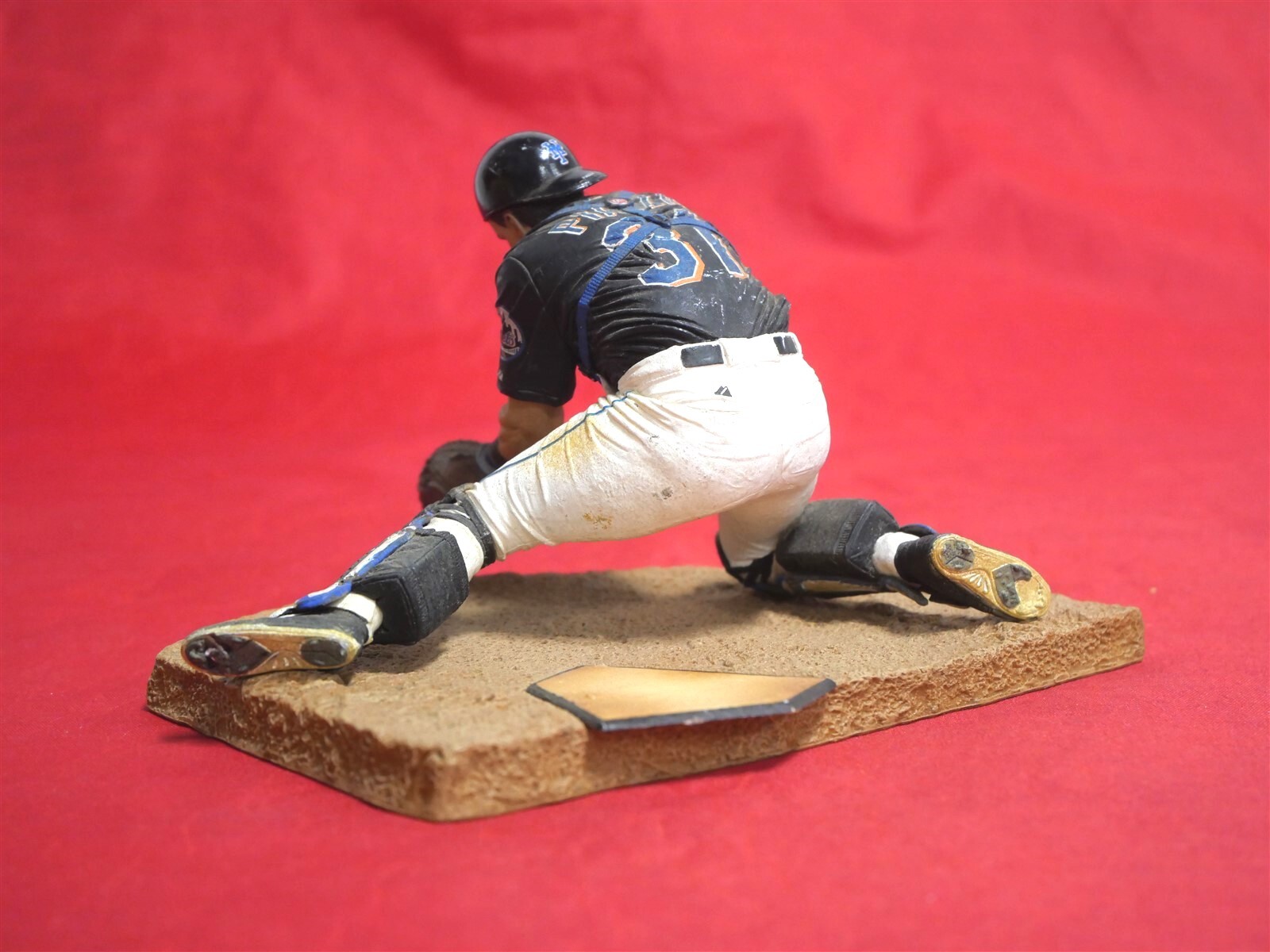 MCFARLANE Sports Picks Mike Piazza Figure MLB Series 11 eBay