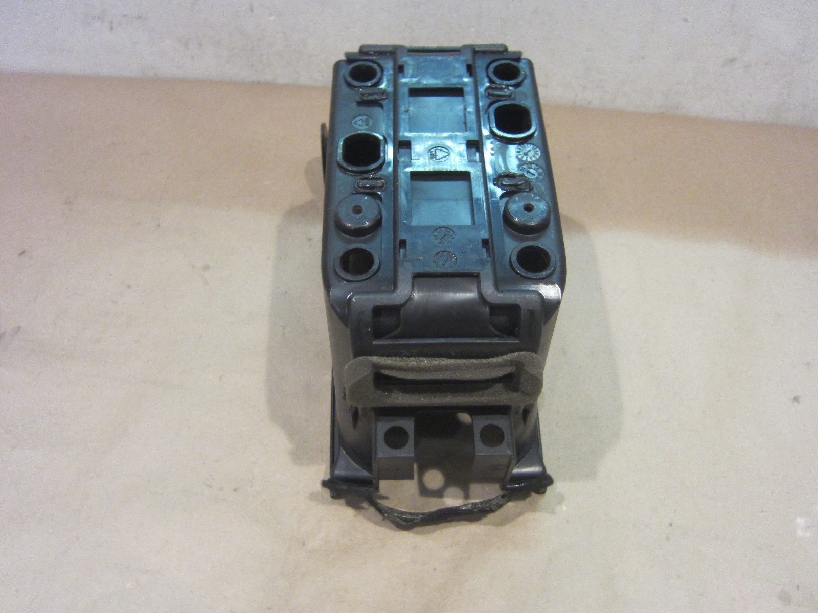 Maserati Quattroporte Center Console Tunnel Box - P/N  981383300