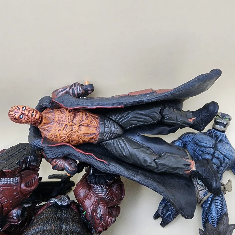 LOTE DE 7 FIGURAS TAL CUAL SPAWN (McFarlane años 90) (rotas/forraje/piezas/reparación) Foto 3 de 4