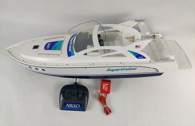 Nikko Radio Control Super Cruiser Xtreme Fleet RC Boat 1:22 Scale