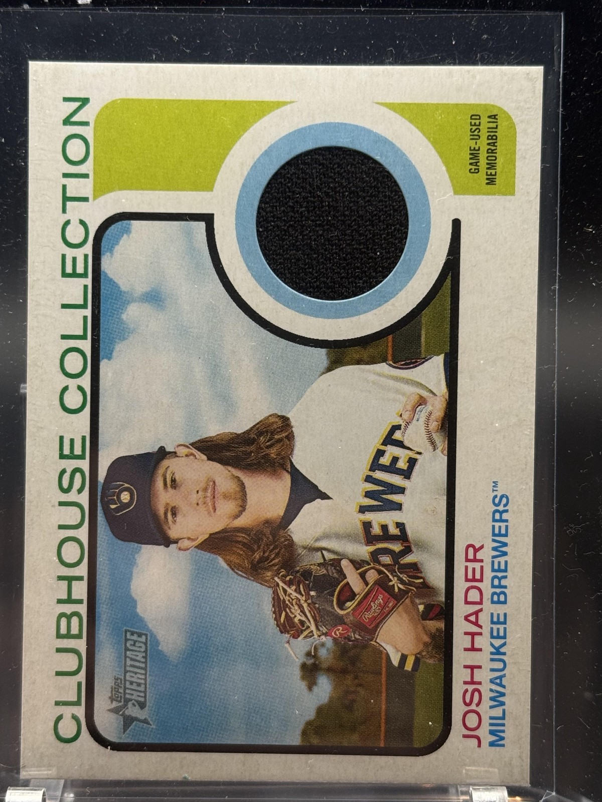2022 Topps Heritage #CC-JHR Josh Hader Clubhouse Collection Relics Gold #/99