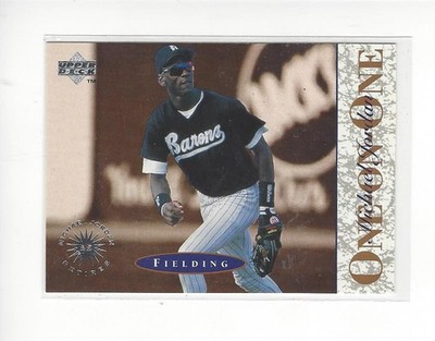 1995 Upper Deck Minors One On One #2 Michael Jordan White Sox