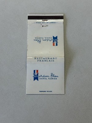 Le Cordon Bleu Restaurant Dania Florida Vintage Matchbook Cover O