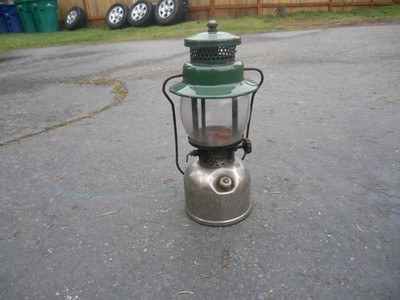 Vintage Coleman Model 242C  lantern