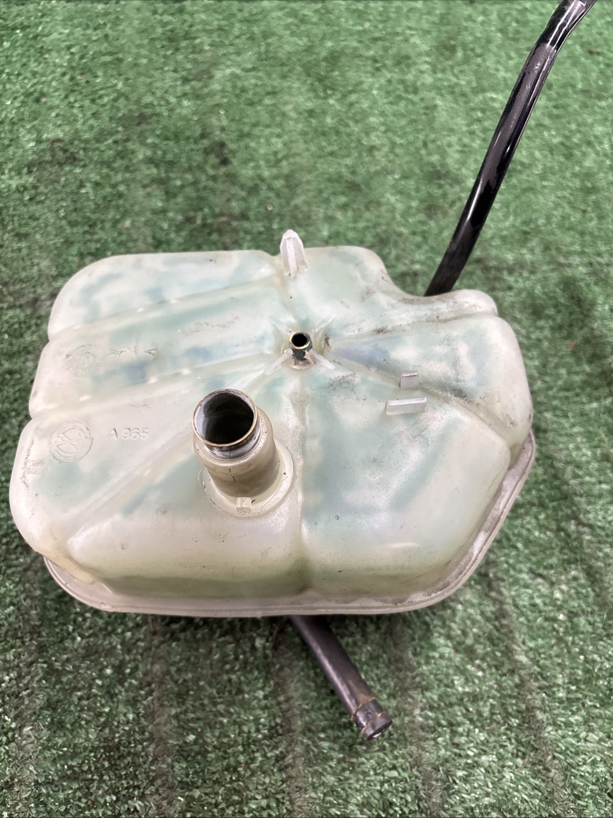 2003 - 2008 MASERATI QUATTROPORTE M139 COOLANT COOLING WATER ANTIFREEZE TANK OEM