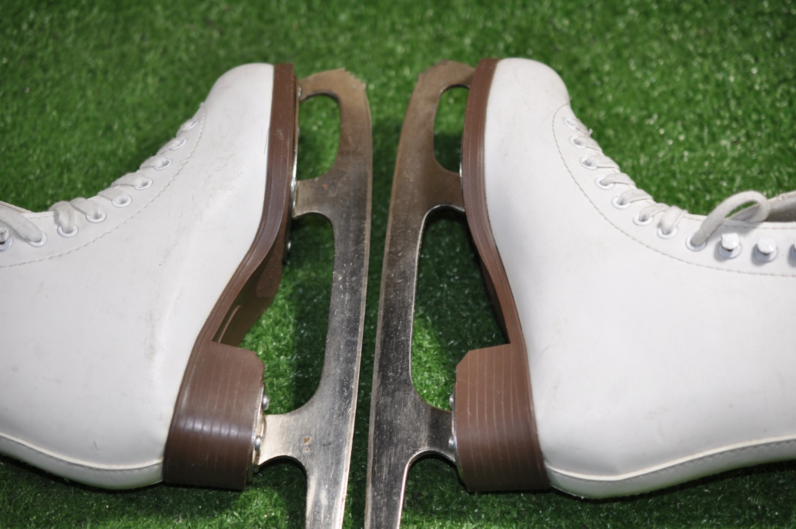 Glacier by Jackson 120 skate size 4 womens figure ice skates #148