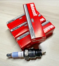 LOT OF 4 - Motorcraft Spark Plugs BSF44C