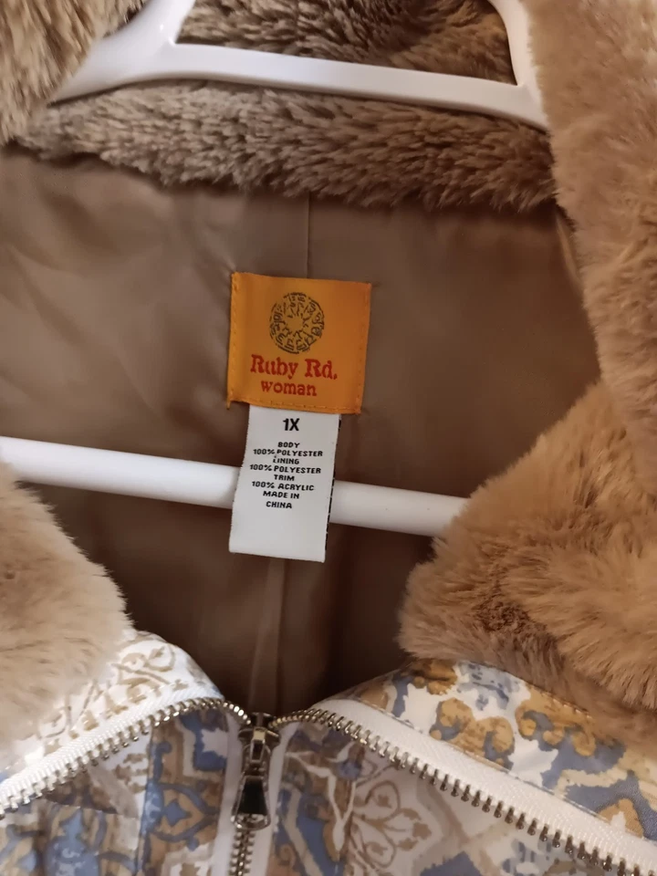 Ruby Rd. Womens Sleeveless Winter Puffer Vest - Image 3 of 4