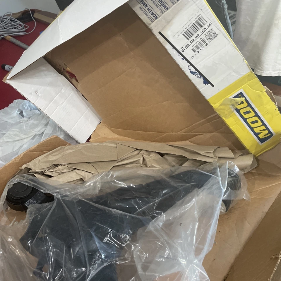 MOOG Controls Arm For 2007-2021 Toyota Tundra Assy Front Right Lower Ball Joint - Image 3 of 3