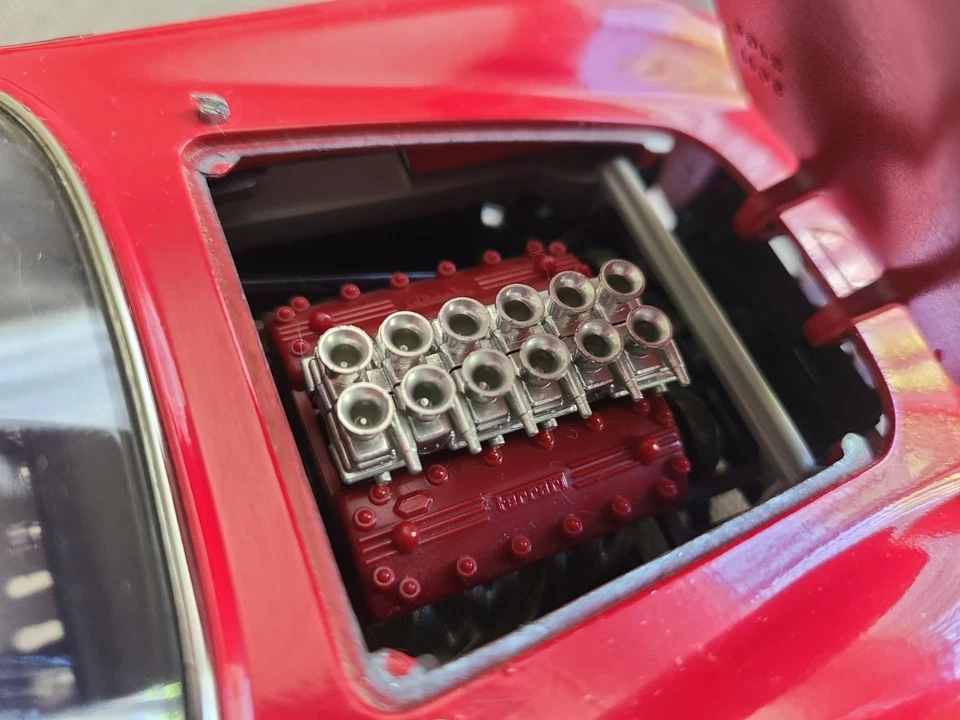 Vintage 1962 Ferrari 250 GTO 1:18 Die-Cast Model by Bburago – Made in Italy - Image 4 of 4