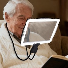 Hands Free Magnifying Glass with Adjustable LED Light, Flexible Neck Black