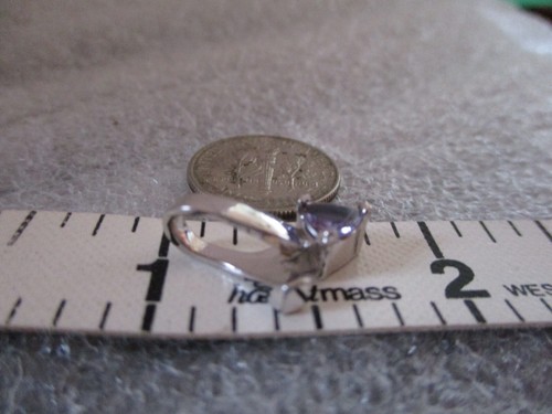 ESTATE PLATINUM & SOLITAIRE TANZINITE SLIDER PENDANT-TRIANGLE SHAPE .35ct- 1.41g - Picture 10 of 12