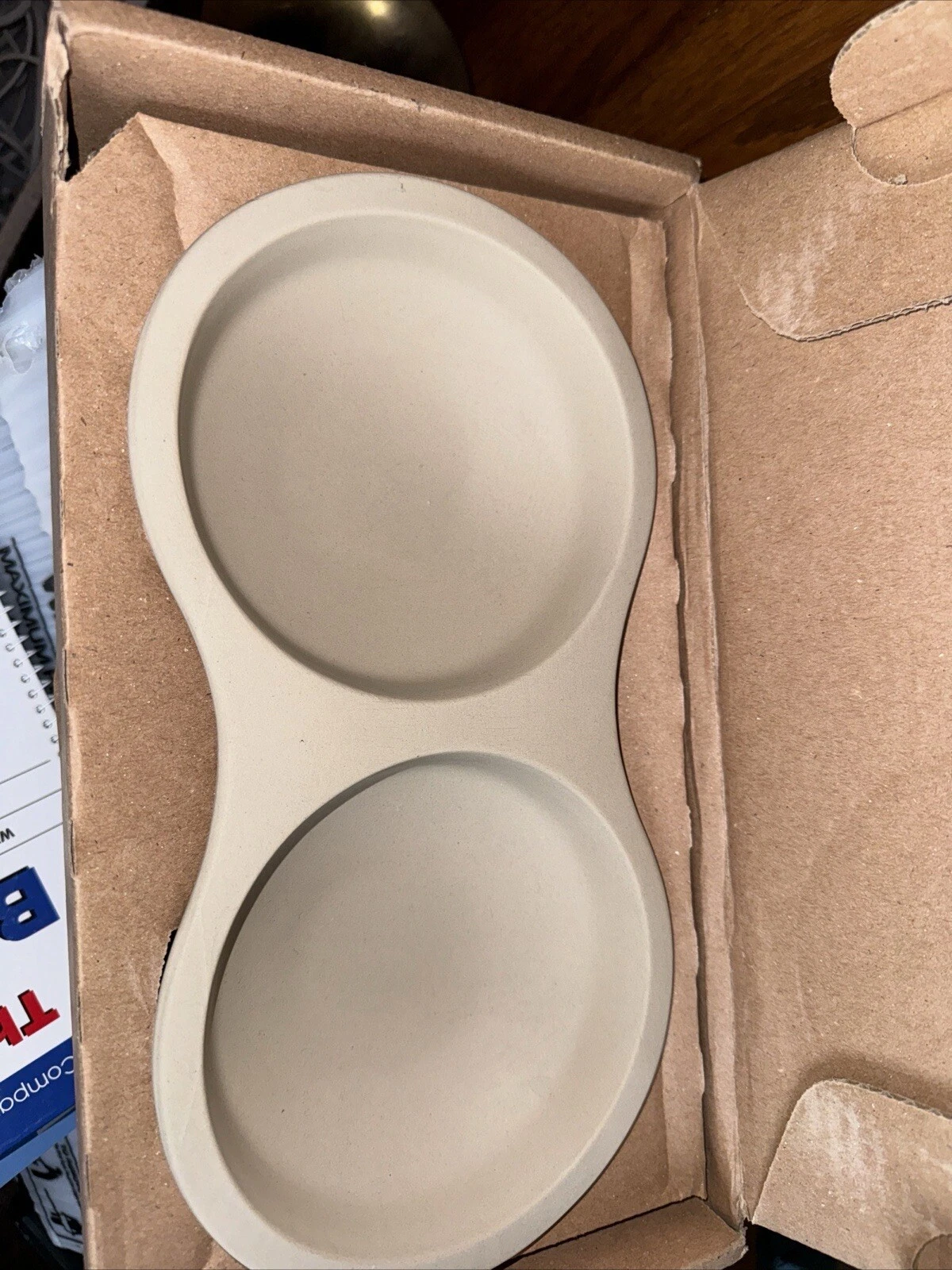 New Pampered Chef Stoneware Microwave Egg Cooker 1372 USA Eggs Stone