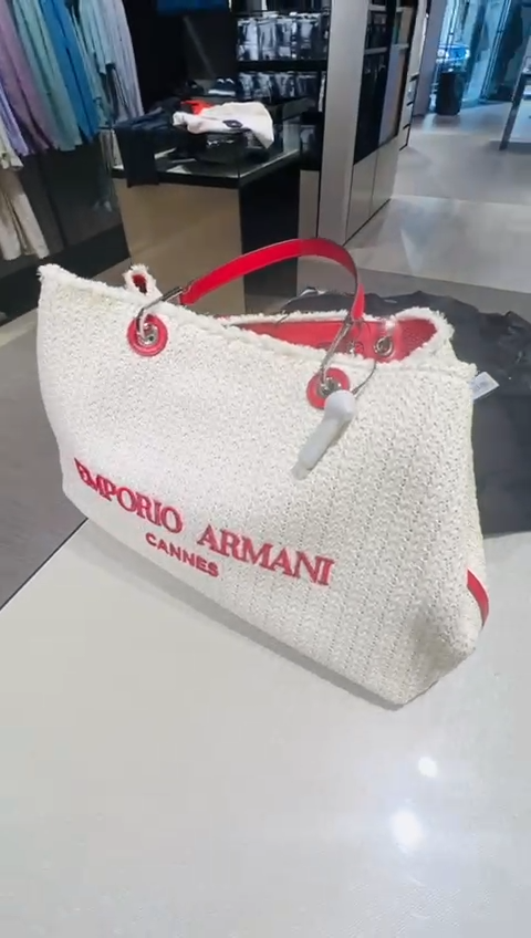 Emporio Armani MYEA XLshopper shoulder Bag tote Cannes Cabas white