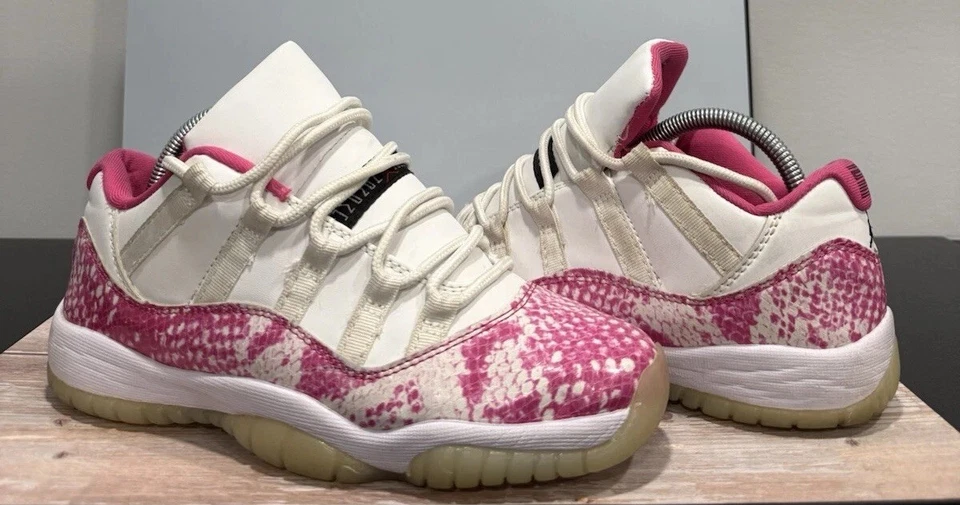 Nike Air Jordan 11 Retro Low 'Pink Snakeskin‘ Women’s Sz 8.5 CD6846-106 - Image 3 of 4