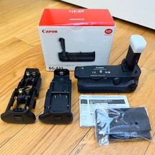 Genuine Canon BG-E11 Battery Grip for EOS 5D Mark III, 5DS,  5DS R OEM w/ Box