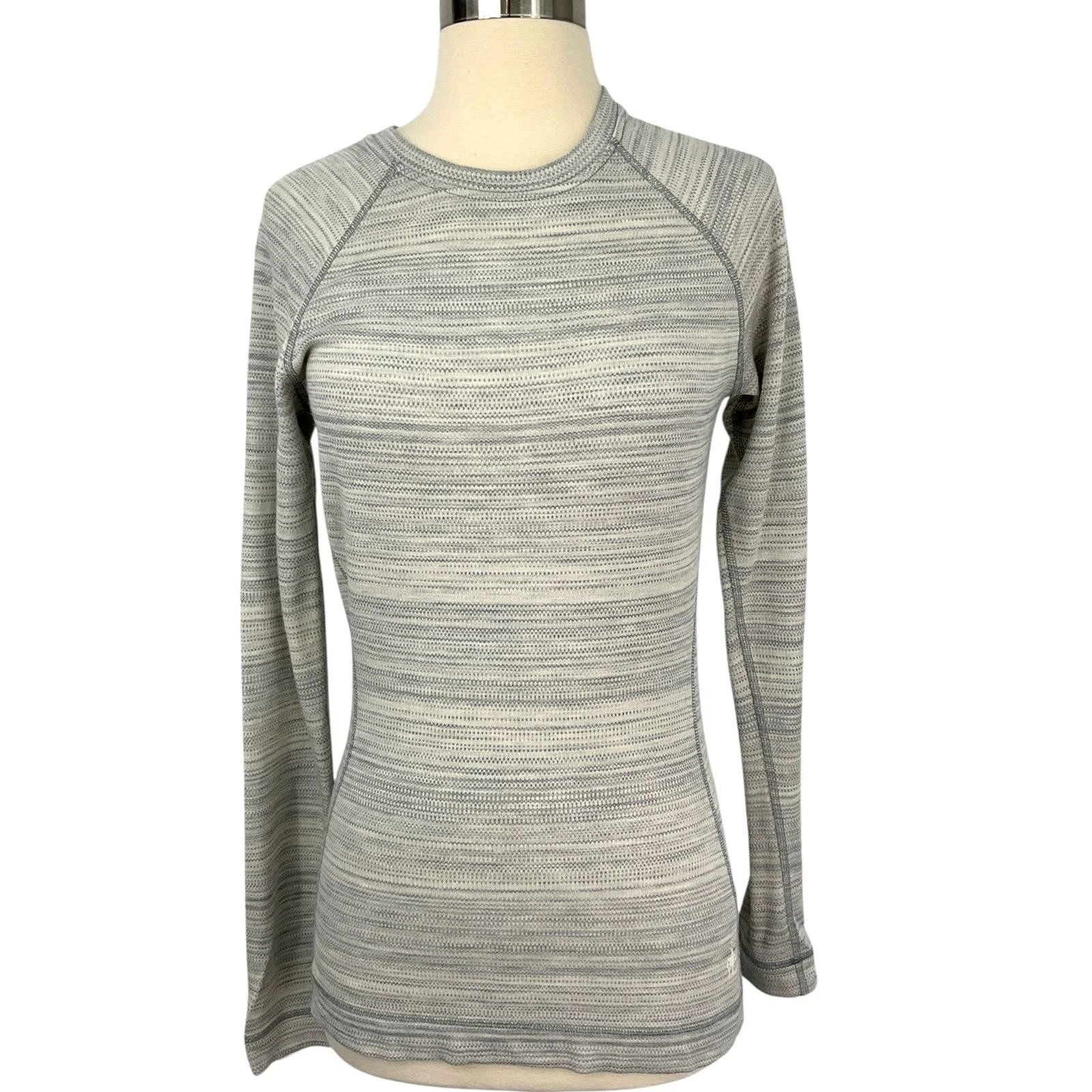 Smartwool Shirt Womens Medium Gray Merino Wool Long Sleeve Base Layer Striped