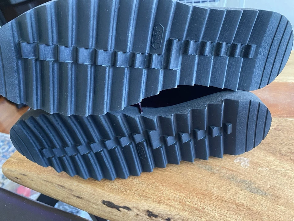 Oxford de terciopelo borgoña Stuart Weitzman para mujer talla 6 Foto 4 de 4