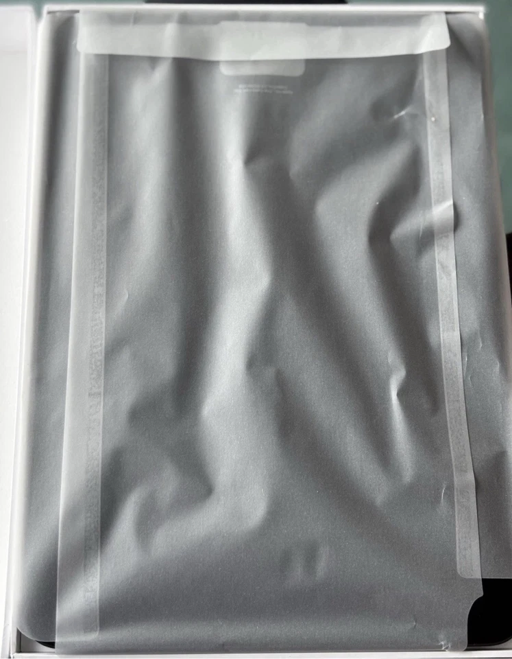 Apple iPad Pro M4 (2024) 11 Inch, WiFi, 256GB, Space Black, open never used - Image 3 of 4