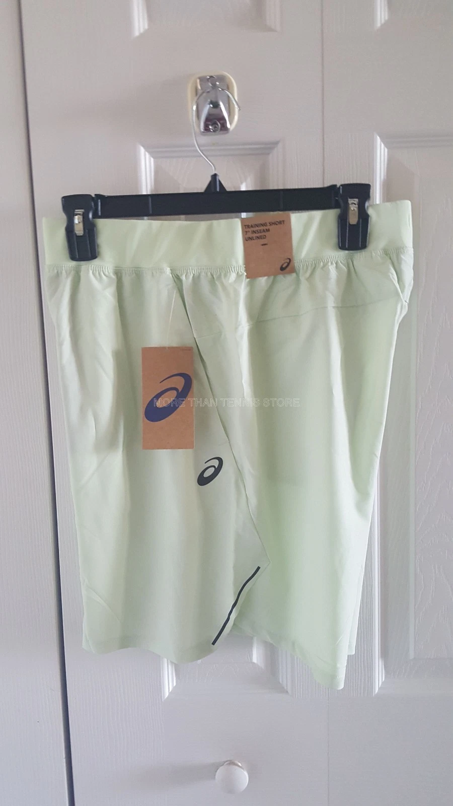 Asics Men Woven 7" training Shorts Green