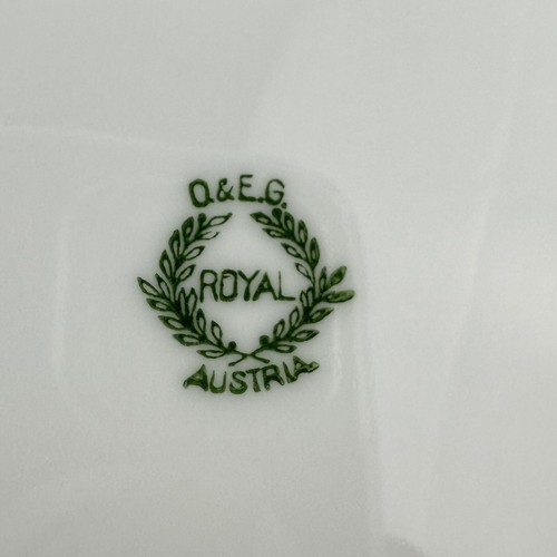 Oscar & Edgar Gutherz ROYAL White Dinner Plates (2) Scalloped Beaded Rim - Picture 13 of 16