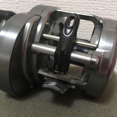 SHIMANO 20 Calcutta Conquest DC200 Right Baitcasting reel