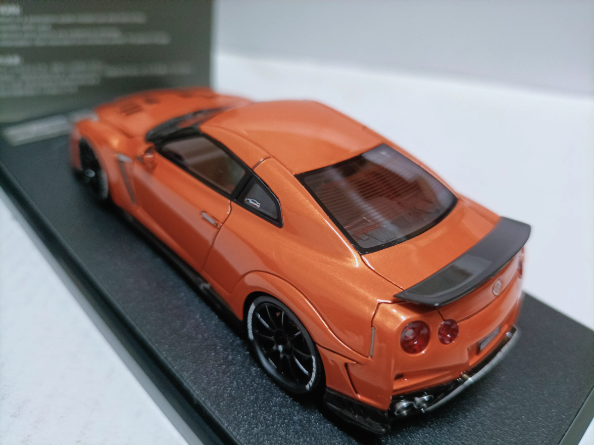 ニッサン R35 GT-R 1/43 トップシークレット IG 1/43 Top Secret Nissan GT-R R35 Orange | eBay