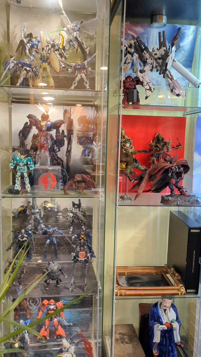 Single Step Acrylic Display Stand, Fit Ikea Detolf 15