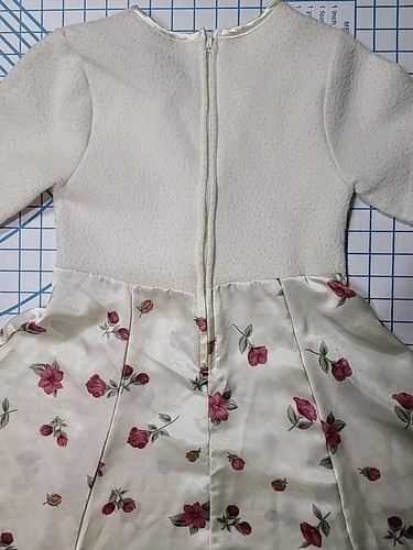VTG Rachel's Kids Dress Girls Kids Sz 10 Swirl Skirt Roses Fit & Flare - Picture 7 of 8