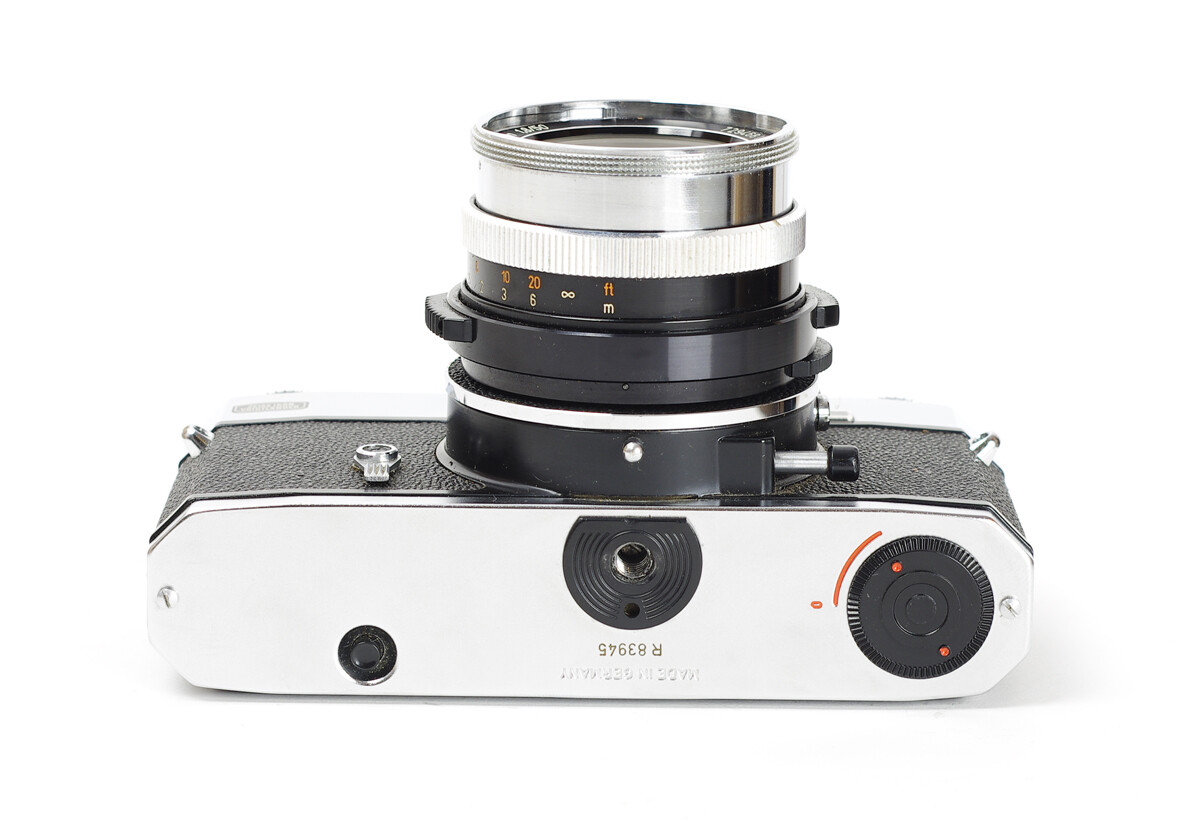 SLR Zeiss Ikon Icarex 35S TM with Ultron 1.8/50mm f/1.8 50mm