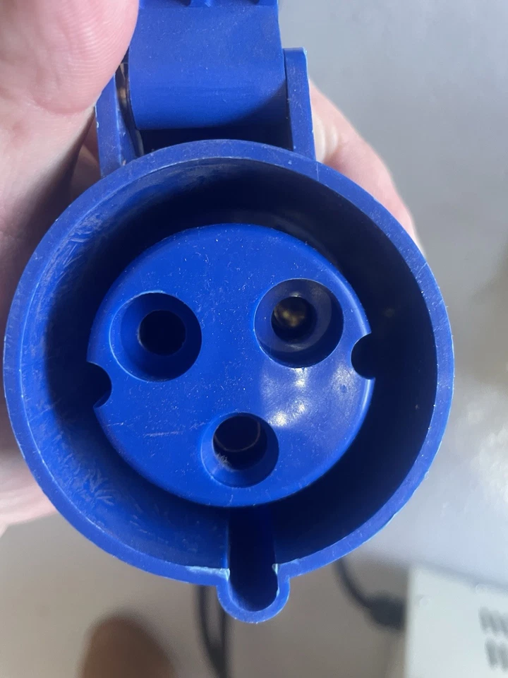 240 To 220v Step Down Transformer  - image 4 of 4